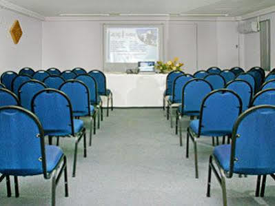 Hotel Aero Park E Estacionamento Londrina